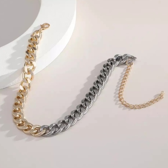 ✨✨Silver & Gold Cuban Choker ✨✨ - Picture 5 of 7